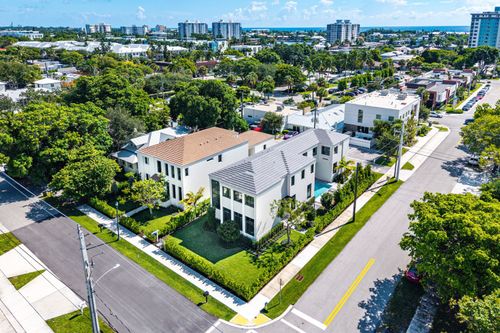 521 Se 4th Ave, Delray Beach, FL, 33483-4431 | Card Image