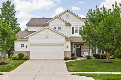 13417 Creektree Ln, Fishers, IN, 46038-6536 | Card Image