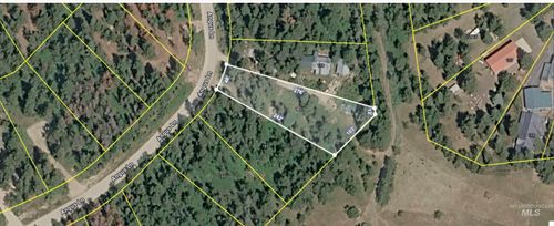 181 Angus Ln, Donnelly, ID, 83615-5502 | Card Image