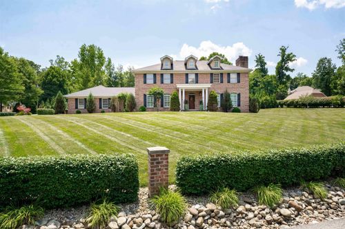 2312 Lakeside Ests, Morgantown, WV, 26508-5623 | Card Image