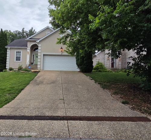 8408 Biggin Hill Ln, Louisville, KY, 40220-4106 | Card Image