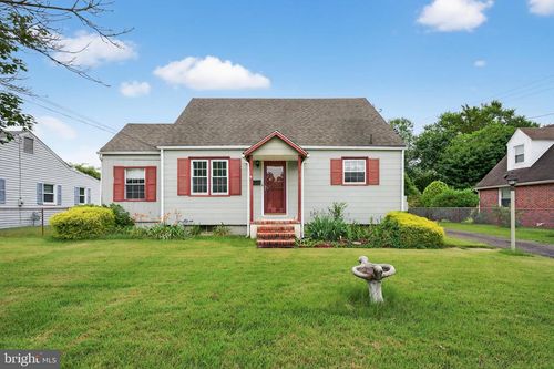 515 Park Ln, Vineland, NJ, 08360-3315 | Card Image
