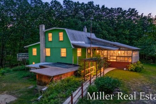 4233 Mud Lake Rd, Bellevue, MI, 49021-9224 | Card Image