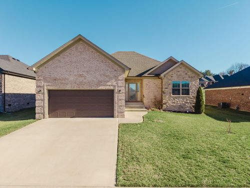 638 Four Winds Dr, Richmond, KY, 40475-1475 | Card Image