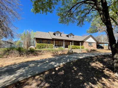 3905 Woodcutter Drive, House other with 3 bedrooms, 3 bathrooms and null parking in Oklahoma City OK | Image 1