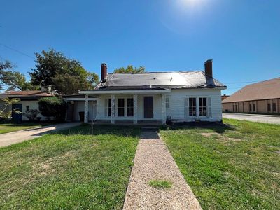 2121 Park Street, House other with 3 bedrooms, 1 bathrooms and null parking in Greenville TX | Image 1