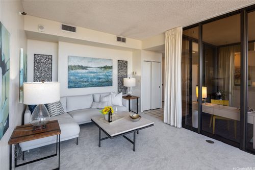 apt-3804-2499 Kapiolani Blvd, Honolulu, HI, 96826-5341 | Card Image