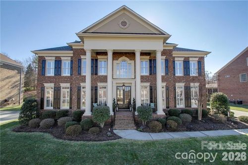 425 Three Greens Dr, Huntersville, NC, 28078-2638 | Card Image