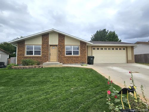 821 Park St, Sterling, CO, 80751-3749 | Card Image