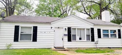 9805 Dennis Dr, Saint Louis, MO, 63136-1903 | Card Image