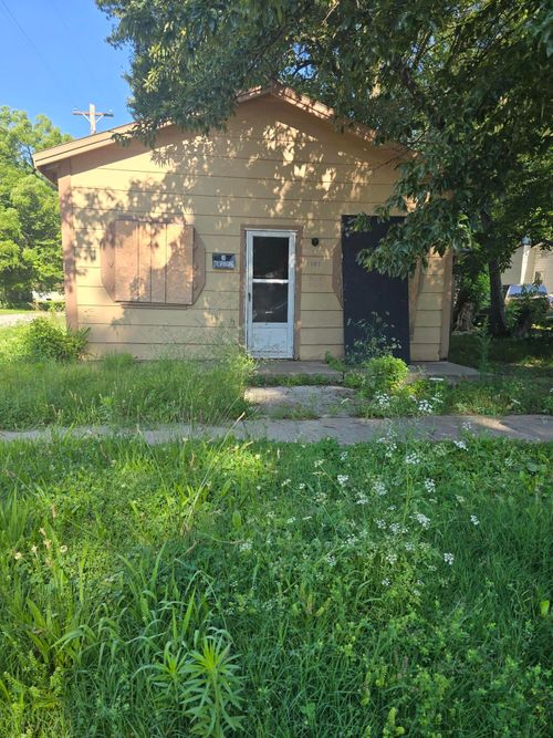 1301 N Rogers Ave, Springfield, MO, 65802-2019 | Card Image