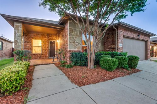 9652 Willow Branch Way, Fort Worth, TX, 76036 | Card Image