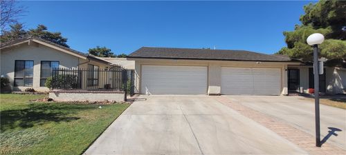 600 Woodmount Dr, Las Vegas, NV, 89107-1598 | Card Image