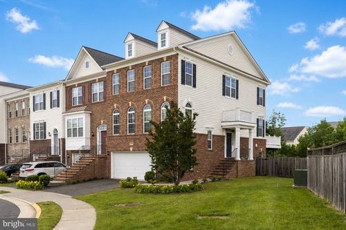 25099 Prairie Fire Sq, ALDIE, VA, 20105-5680 | Card Image