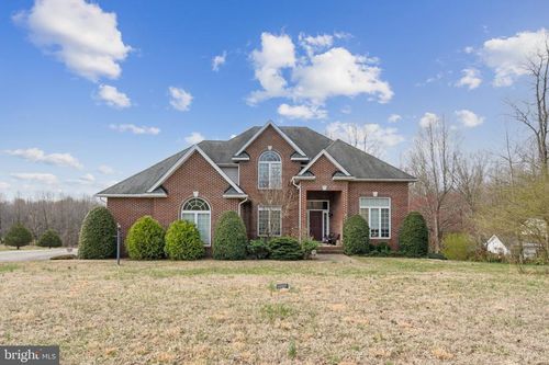 15715 Hens Rest Ln, Waldorf, MD, 20601-4371 | Card Image