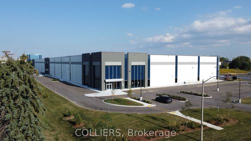 112 E Beaver Creek Rd, Richmond Hill, ON, L4B1G6 | Card Image