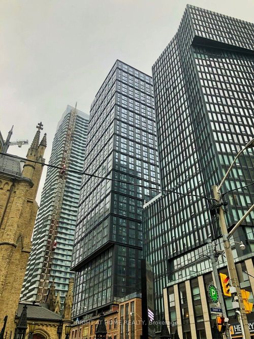 1011-82 Dalhousie St, Toronto, ON, M5B0C5 | Card Image