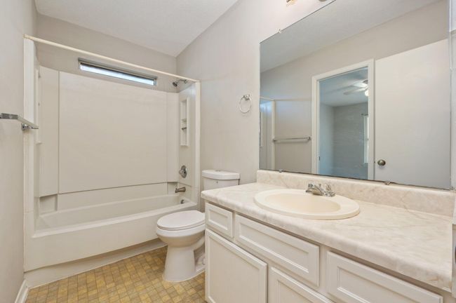 24-web-or-mls-96-catamaran-ln | Image 24
