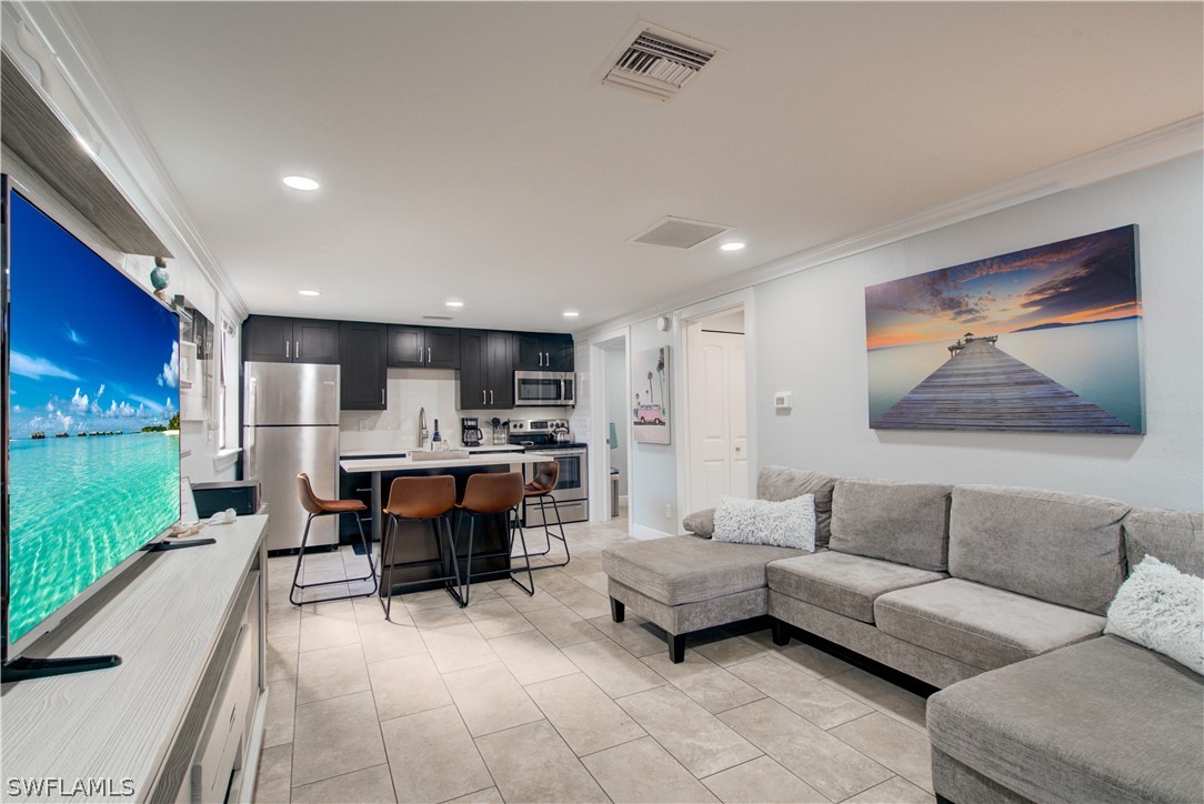 Residential in Naples 4