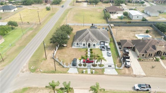 1601 Ruby St, House other with 3 bedrooms, 2 bathrooms and 4 parking in Penitas TX | Image 18