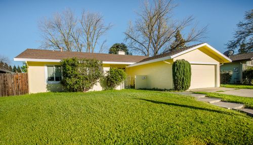 1731 Midway Dr, Woodland, CA, 95695-5265 | Card Image