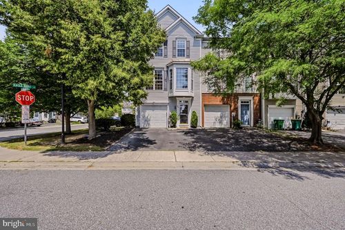 32 Glennwood Dr, NEWARK, DE, 19702-3769 | Card Image