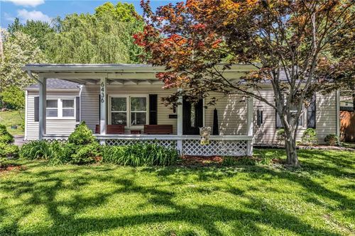 6436 Kimball Ave, Kansas City, KS, 66104-1879 | Card Image
