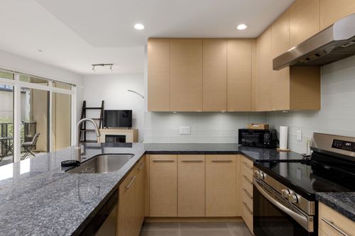 325-5928 Birney Ave, Vancouver, BC, V6S0B5 | Card Image
