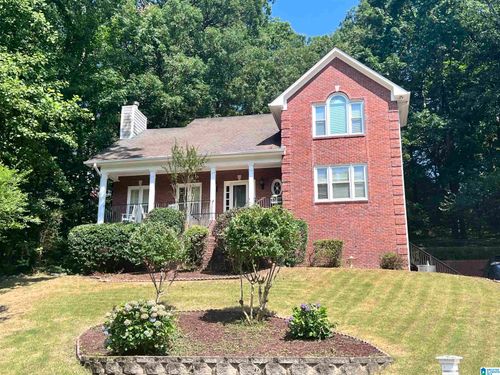 1813 Southpointe Cir, HOOVER, AL, 35244-6731 | Card Image