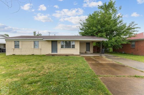 1306 W Main Street, Walnut Ridge, AR, 72476 | Card Image