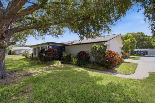 c-1335 Queen Anne Dr, PALM HARBOR, FL, 34684-2763 | Card Image