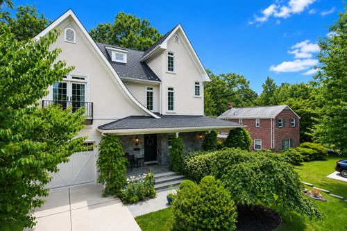 5207 Ventnor Rd, BETHESDA, MD, 20816-2834 | Card Image
