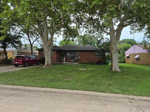 2858 S Laura, Wichita, KS, 67216 | Card Image