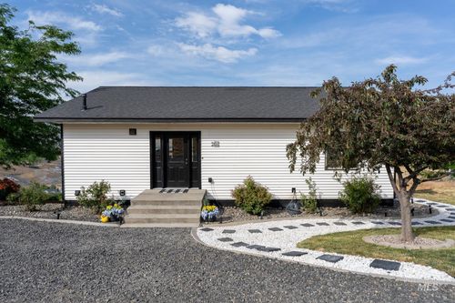 2860 Scenic Hills Dr, Clarkston, WA, 99403-1695 | Card Image