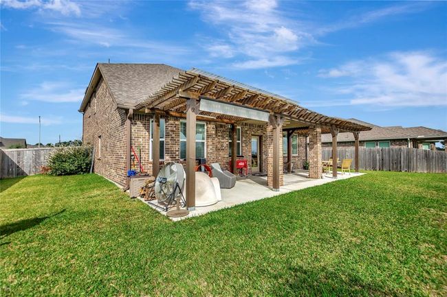 Extended Back PorchPerfect for Family Gatherings | Image 36