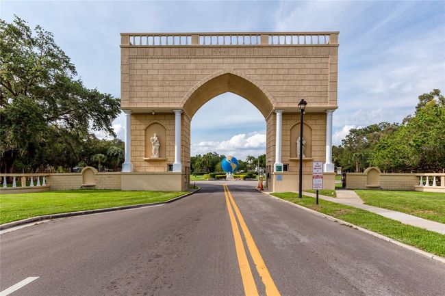 APT-27 - 2071 Australia Way W, Condo with 2 bedrooms, 2 bathrooms and null parking in CLEARWATER FL | Image 27