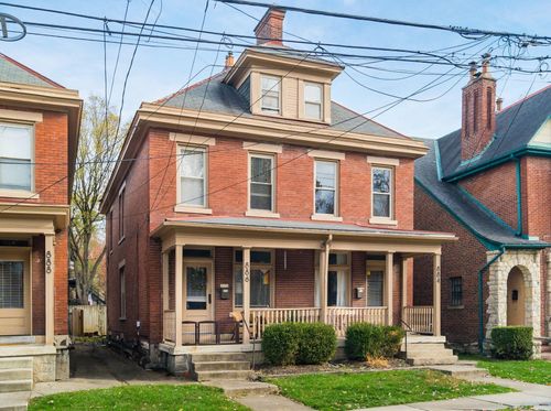 884 Dennison Ave, Columbus, OH, 43215-1320 | Card Image