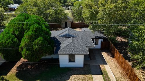 1313 Oliver St, Weatherford, TX, 76086-1524 | Card Image