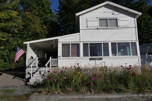 23 Platt Rd, Highgate Springs, VT, 05460-4700 | Card Image
