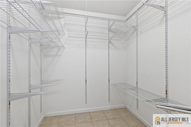 179 Hidden Ct, House other with 2 bedrooms, 2 bathrooms and null parking in Old Bridge NJ | Image 27