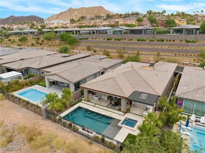 67 Reflection Bay Drive, House other with 3 bedrooms, 3 bathrooms and null parking in Henderson NV | Image 2