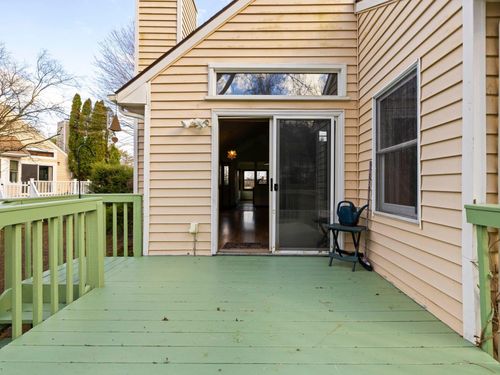 16 Red Maple Rd, Saugerties, NY, 12477-9326 | Card Image
