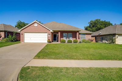 1016 Heberle Drive, House other with 4 bedrooms, 2 bathrooms and null parking in Burleson TX | Image 1