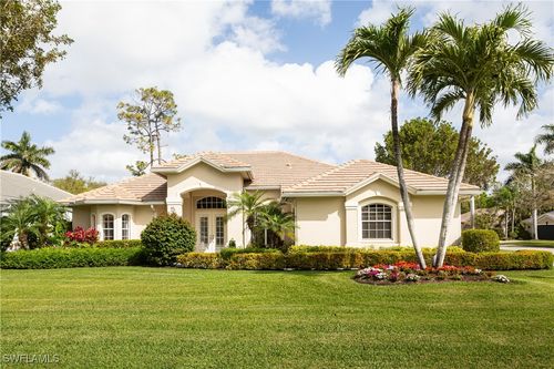 6900 Mill Run Cir, NAPLES, FL, 34109-7212 | Card Image