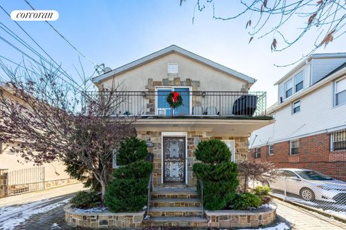 162-12 77th Rd, Fresh Meadows, NY, 11366-1906 | Card Image