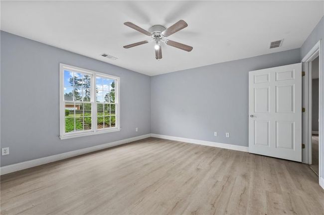 4505 Lakefield Bnd, House other with 4 bedrooms, 3 bathrooms and 2 parking in Berkeley Lake GA | Image 27
