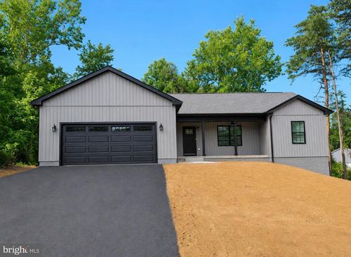 368 Cedar Hill Dr, HARPERS FERRY, WV, 25425 | Card Image