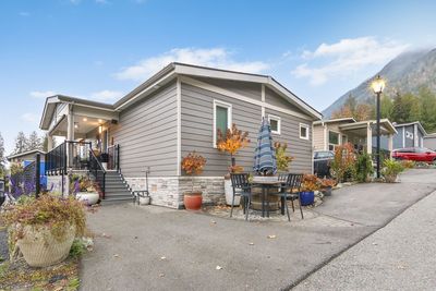 88 - 53480 Bridal Falls Rd, House other with 1 bedrooms, 2 bathrooms and 2 parking in Rosedale BC | Image 1