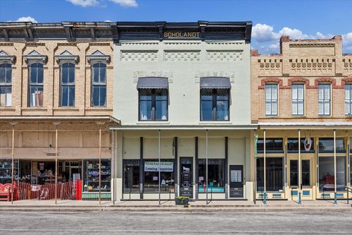 1008 Milam St, Columbus, TX, 78934-2443 | Card Image