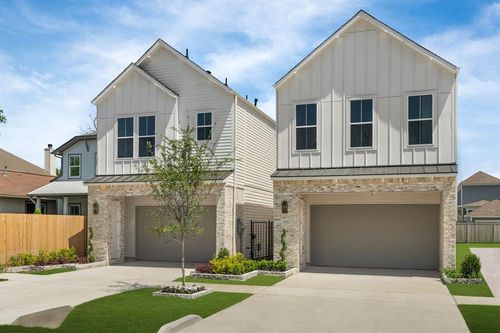 d-710 Waverly St, Houston, TX, 77007-1443 | Card Image